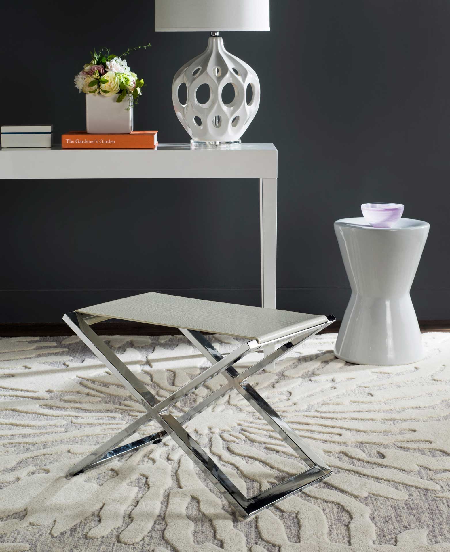 Ventura Bench White/Crocodile/Chrome