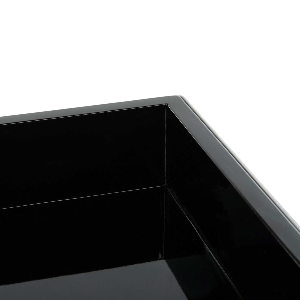 Wells Coffee Table White/Black