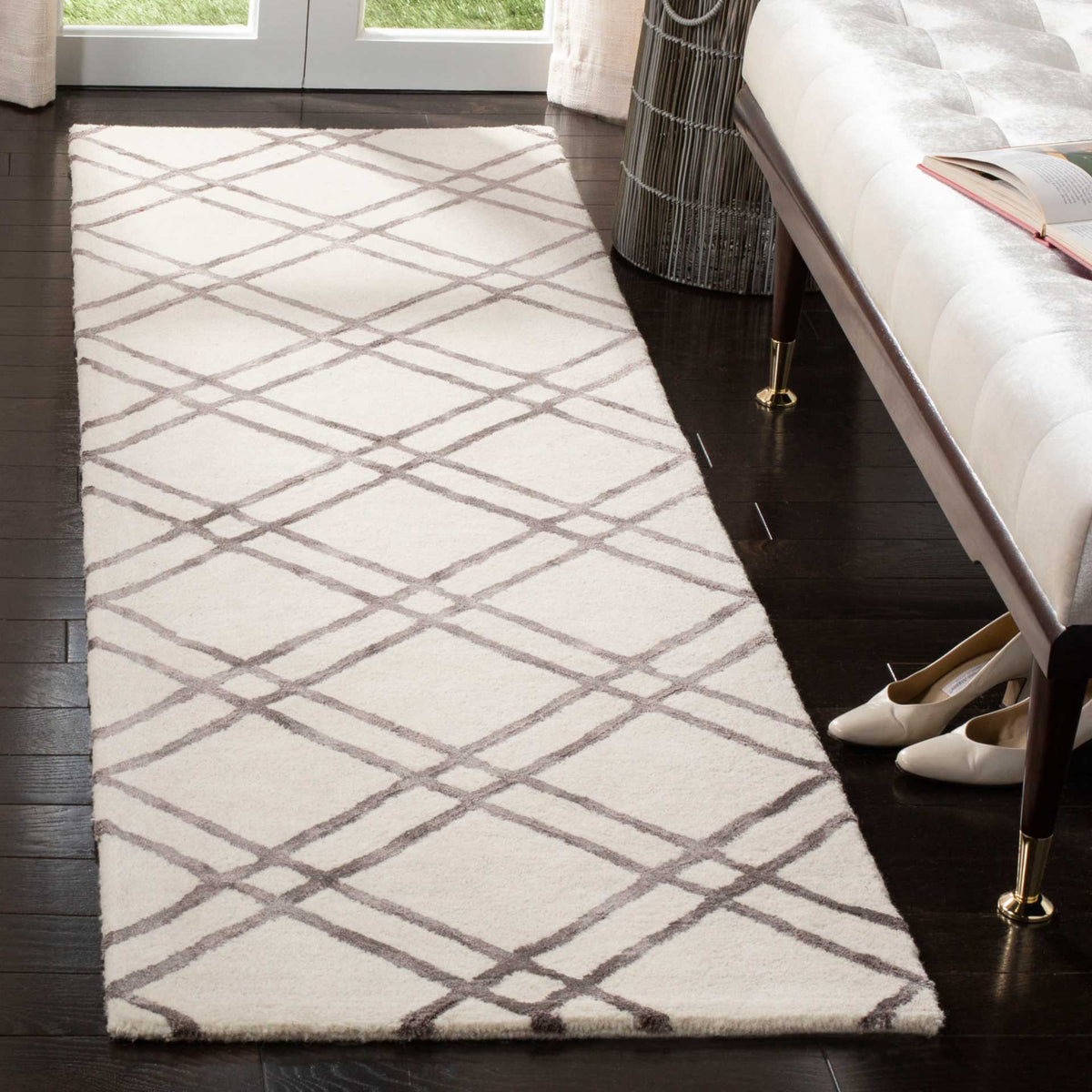 Soft ivory runner with a dark gray crisscross pattern and plush wool texture