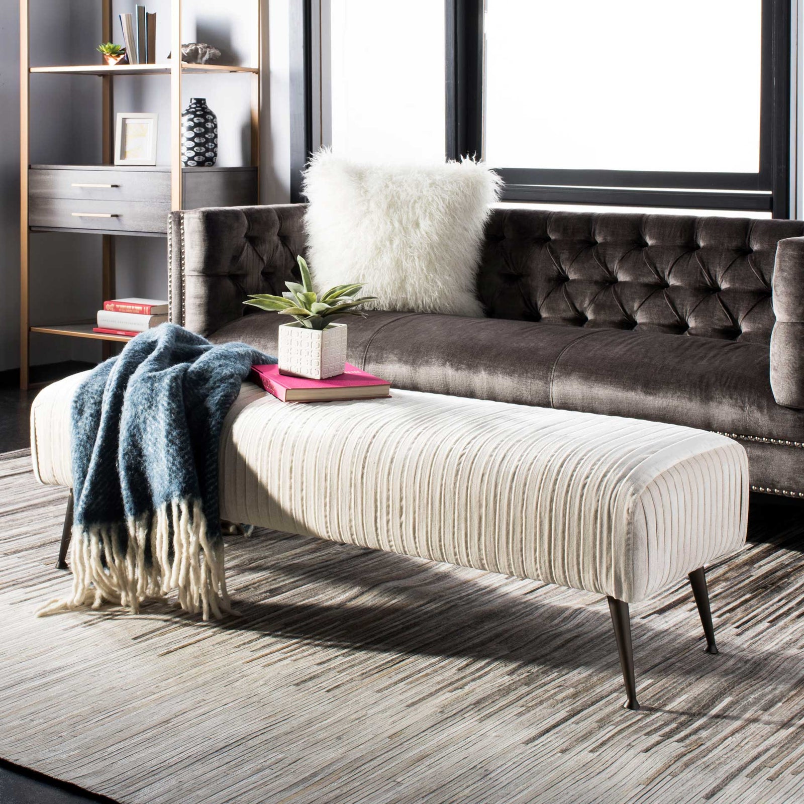 Sanguine Velvet Bench Antique Bronze/Bella White