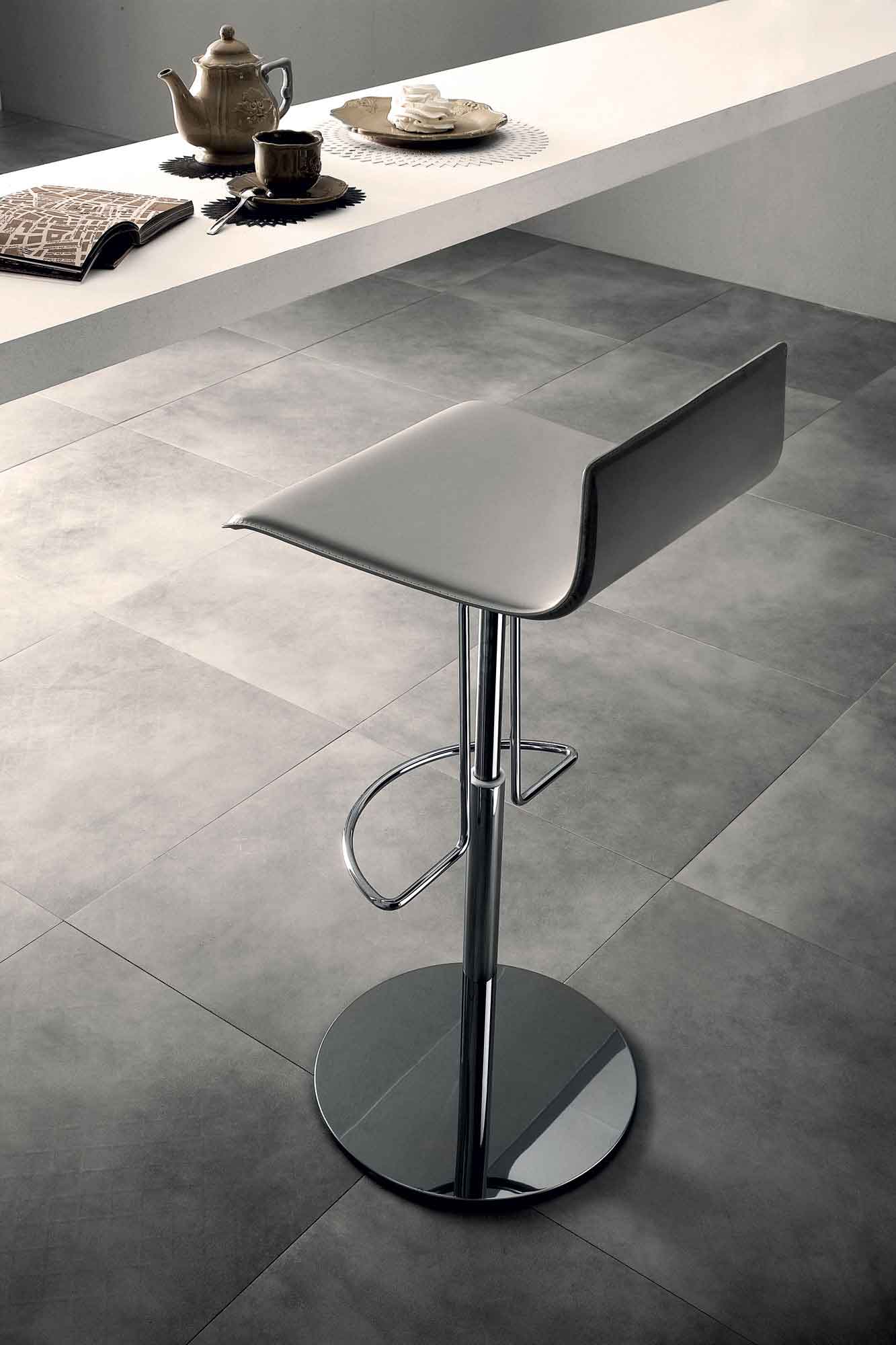 Prato Bar Stool Reclaimed White