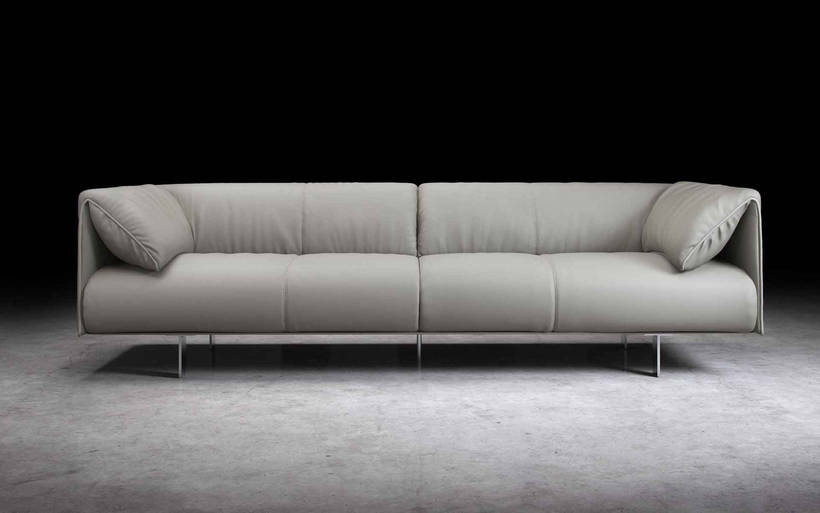 Essex Sofa Opala