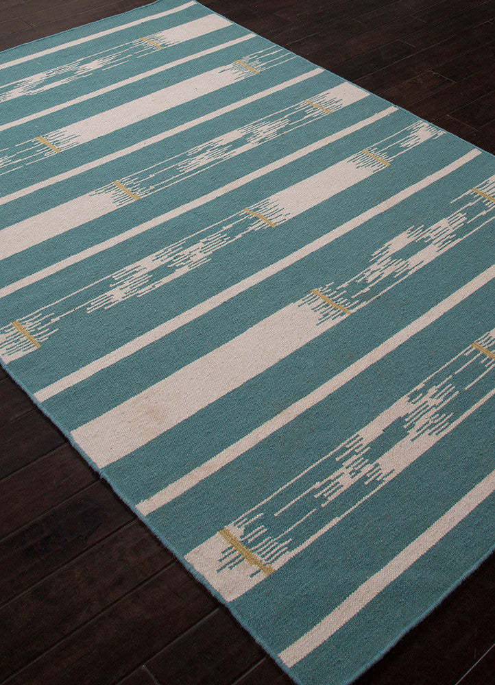 Traditions Sassandra Teal/Oyster Gray Area Rug