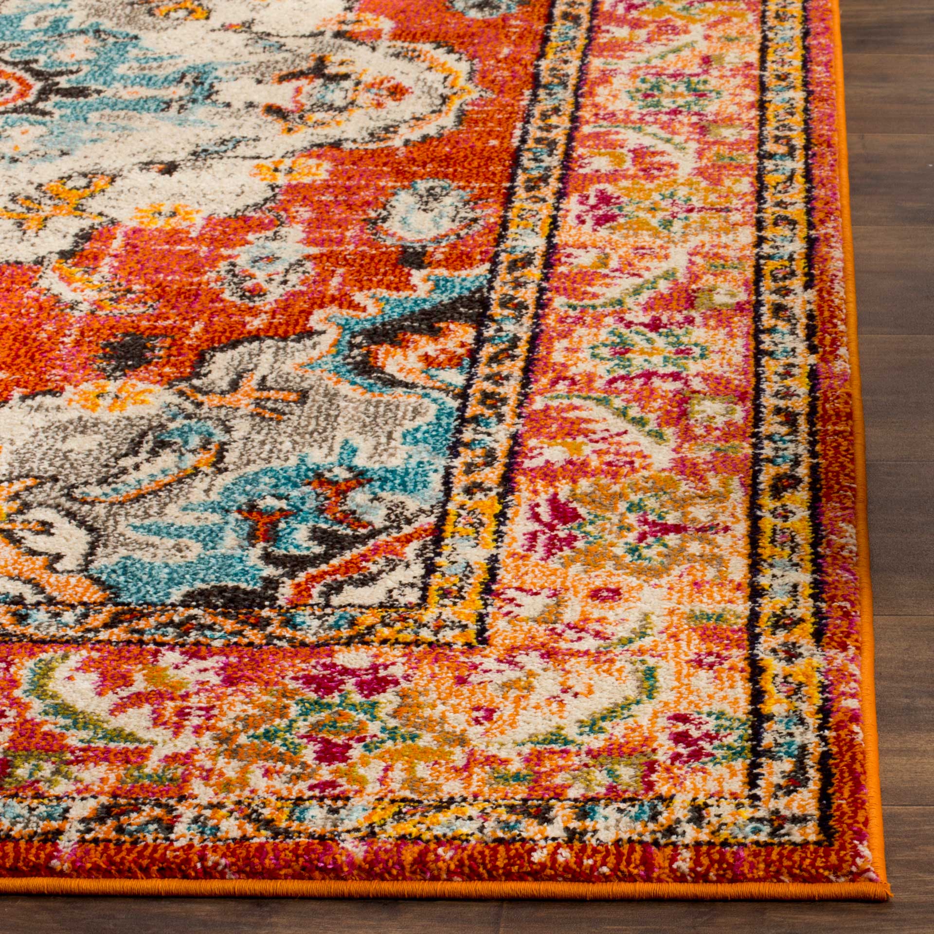5'1" x 7'7"
