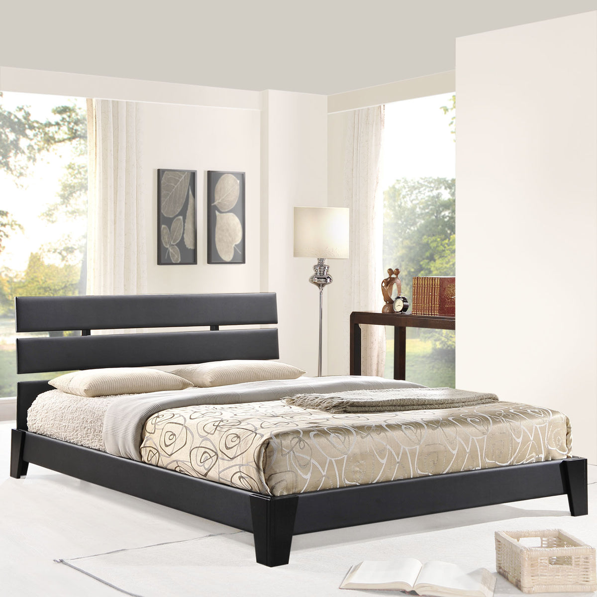 Zoar Queen Vinyl Bed Black