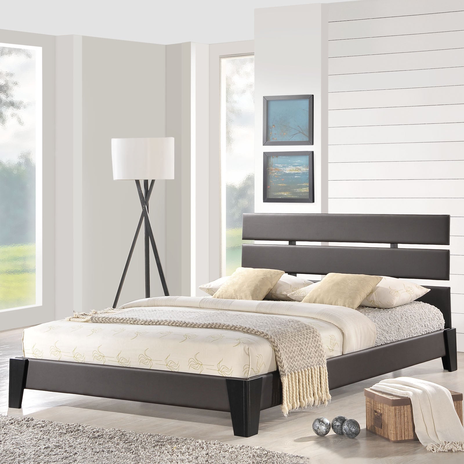 Zoar Queen Vinyl Bed Brown