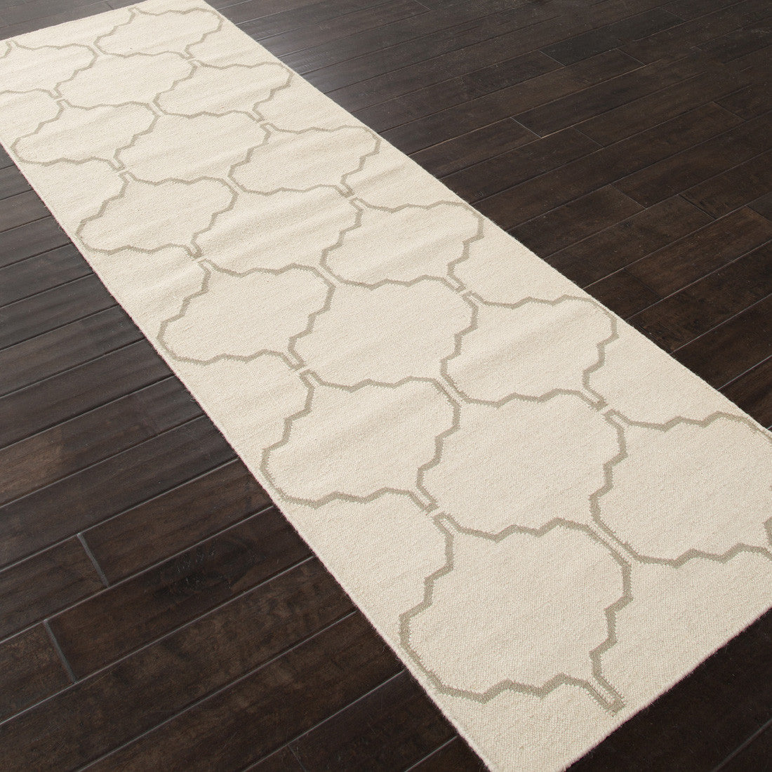 Maroc Delphine Antique White/Silver Gray Runner Rug