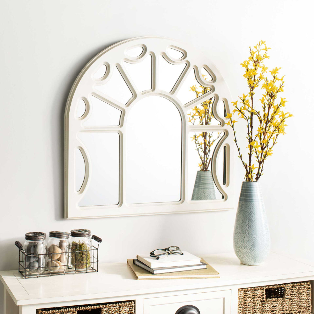 Joanna Mirror White