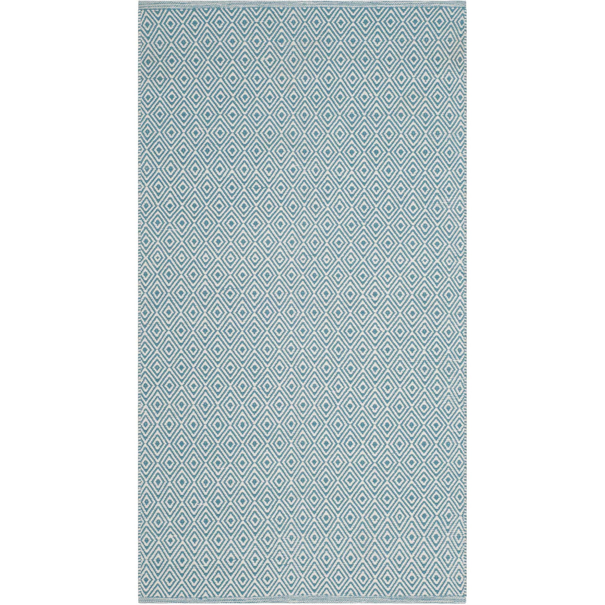 Compact light blue and ivory rug features crisp diamonds in a tidy rectangle
