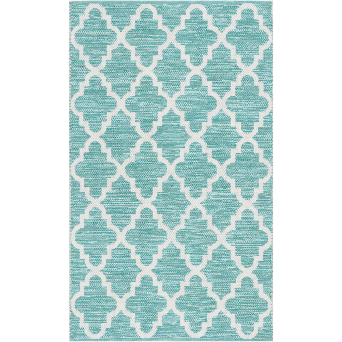 A compact teal and ivory rug delivers vivid color with a repeating quatrefoil trellis.
