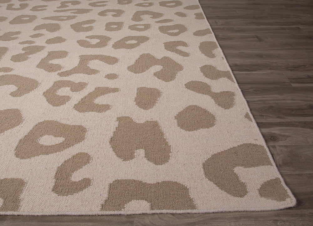 National Geographic Jaguar Fog/Silver Mink Area Rug