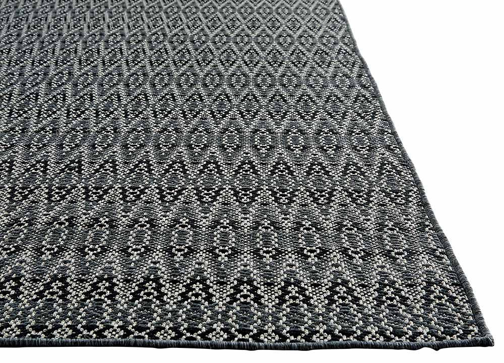 Nirvana Crover Gray/Black Area Rug
