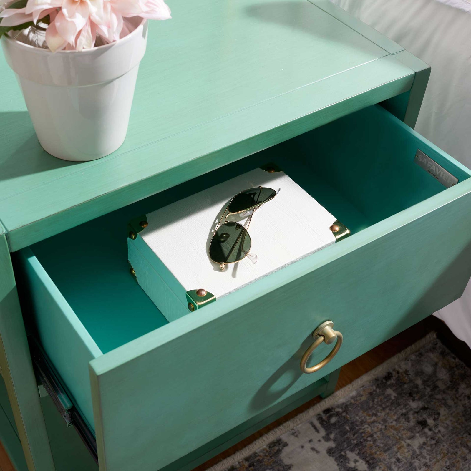 Yuan 1 Drawer 1 Shelf Nightstand Turquoise