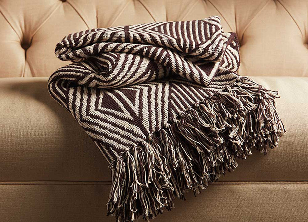 National Geographic Ng-31 BlacK Coffee/Whisper White Throw