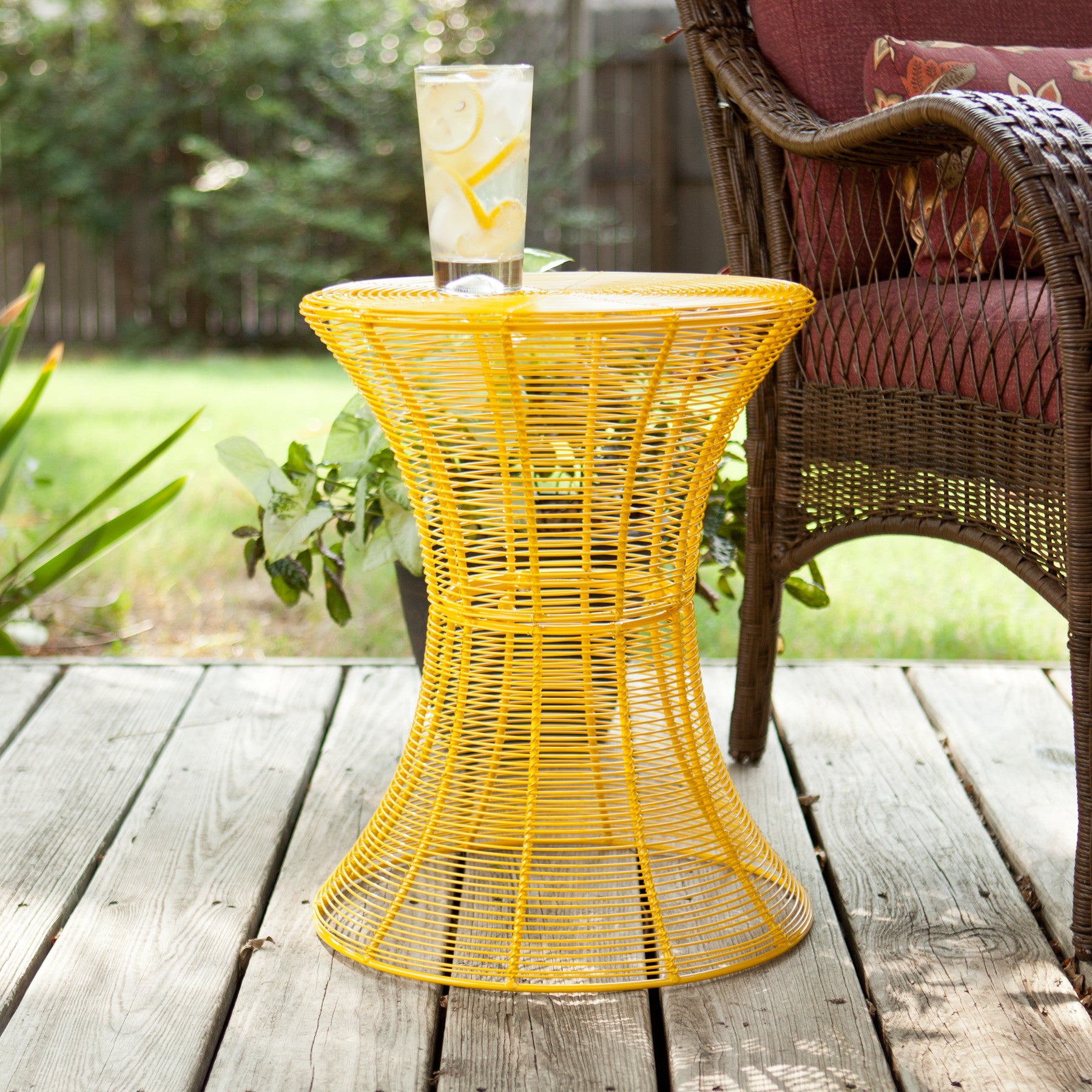 Contour Metal Accent Table Yellow