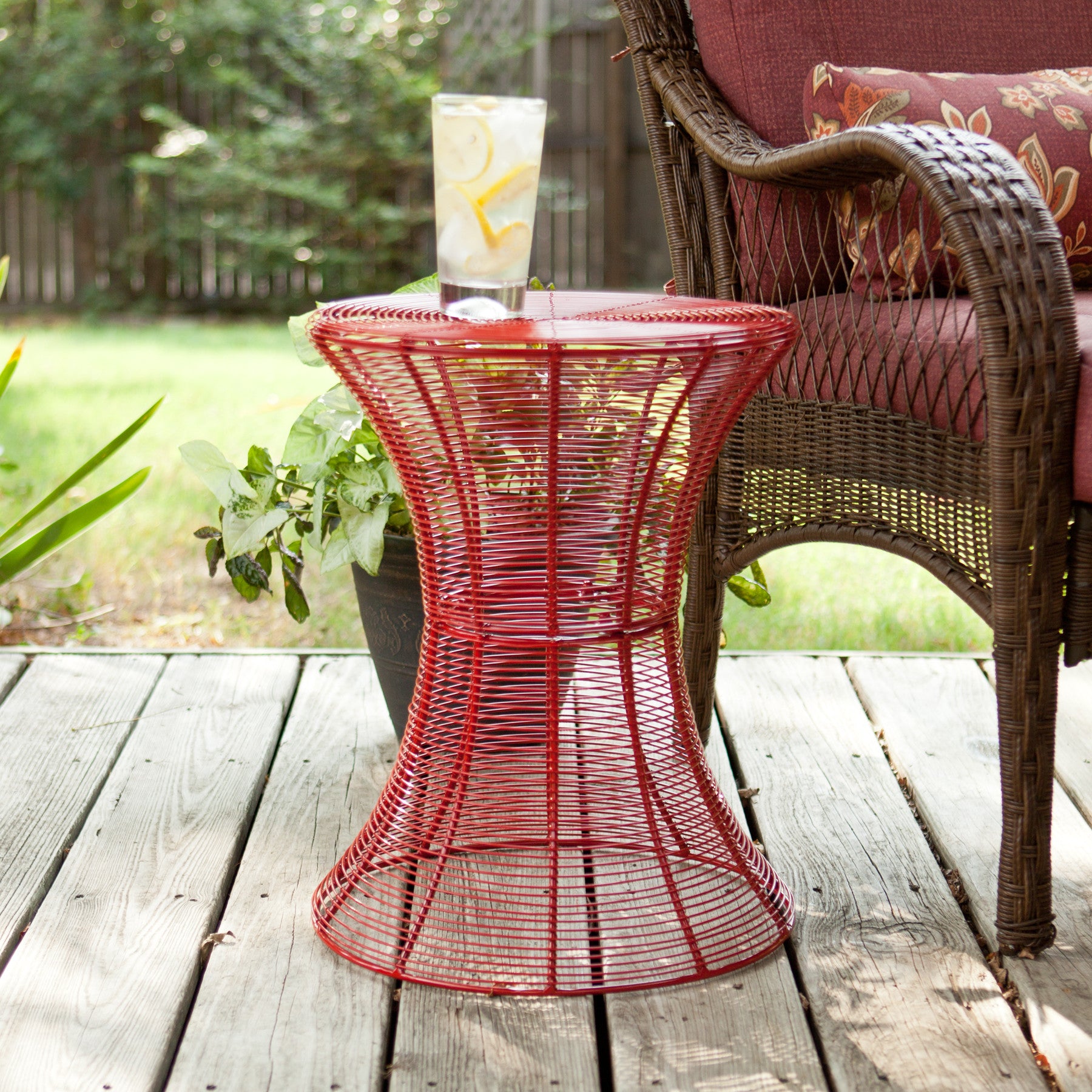 Contour Metal Accent Table Red