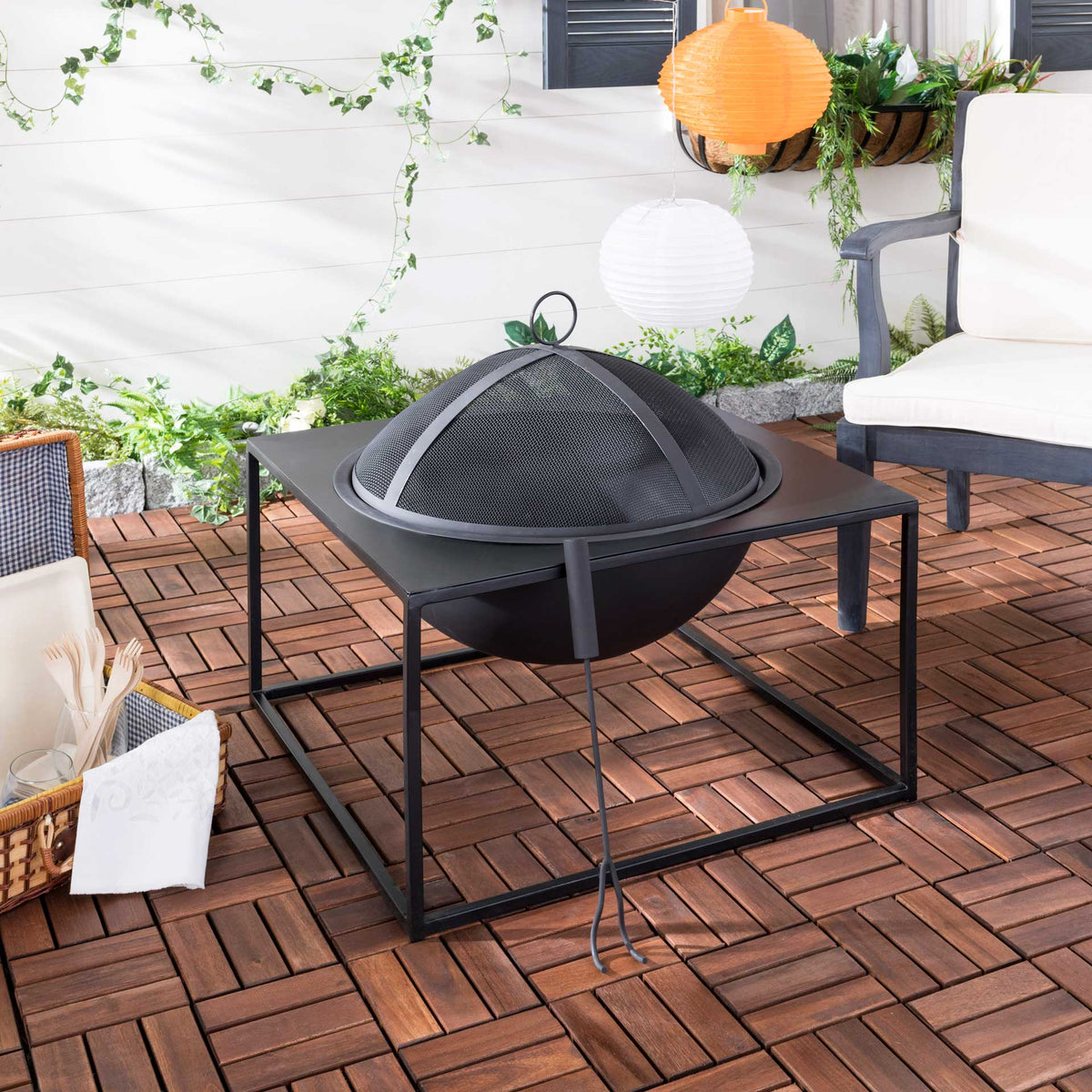 Leena Square Fire Pit Black
