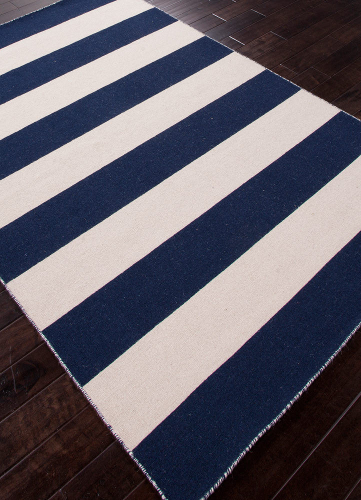 Pura Vida Tierra Medieval Blue/White Ice Area Rug
