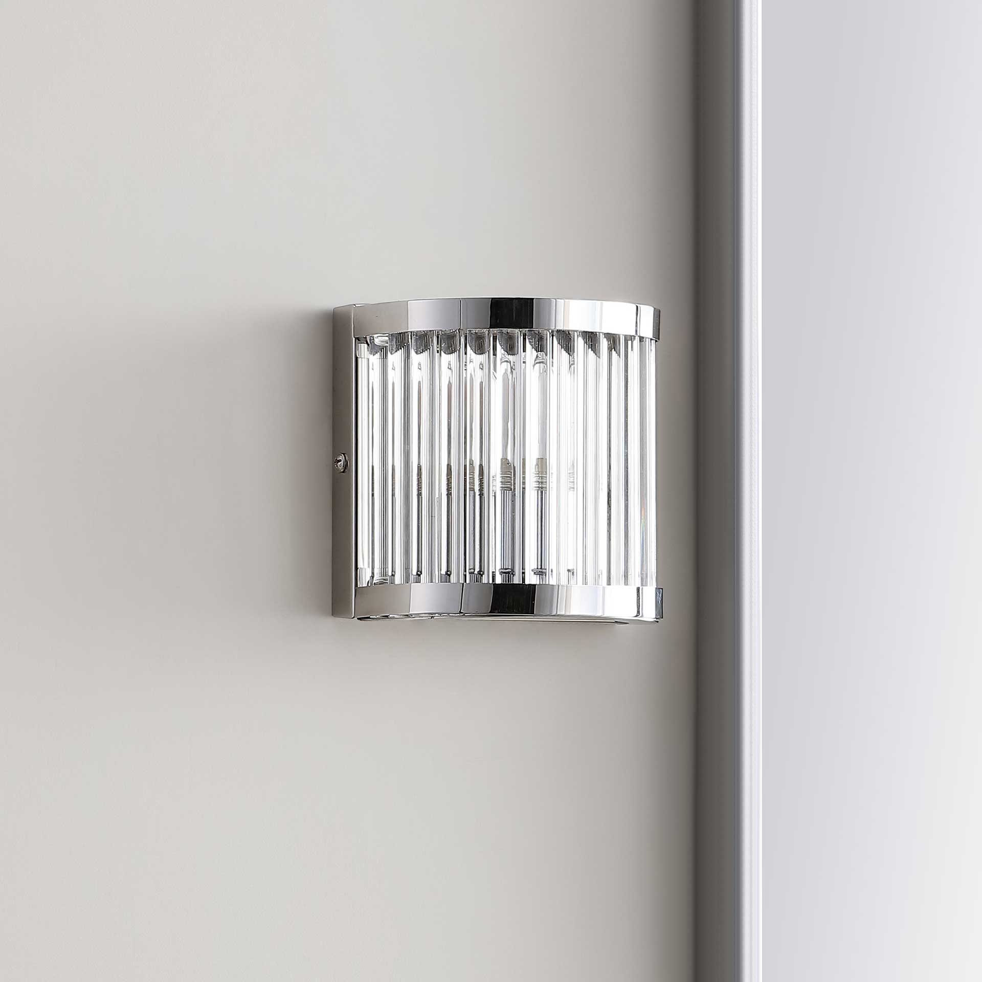 Jaden Wall Sconce Chrome/Clear