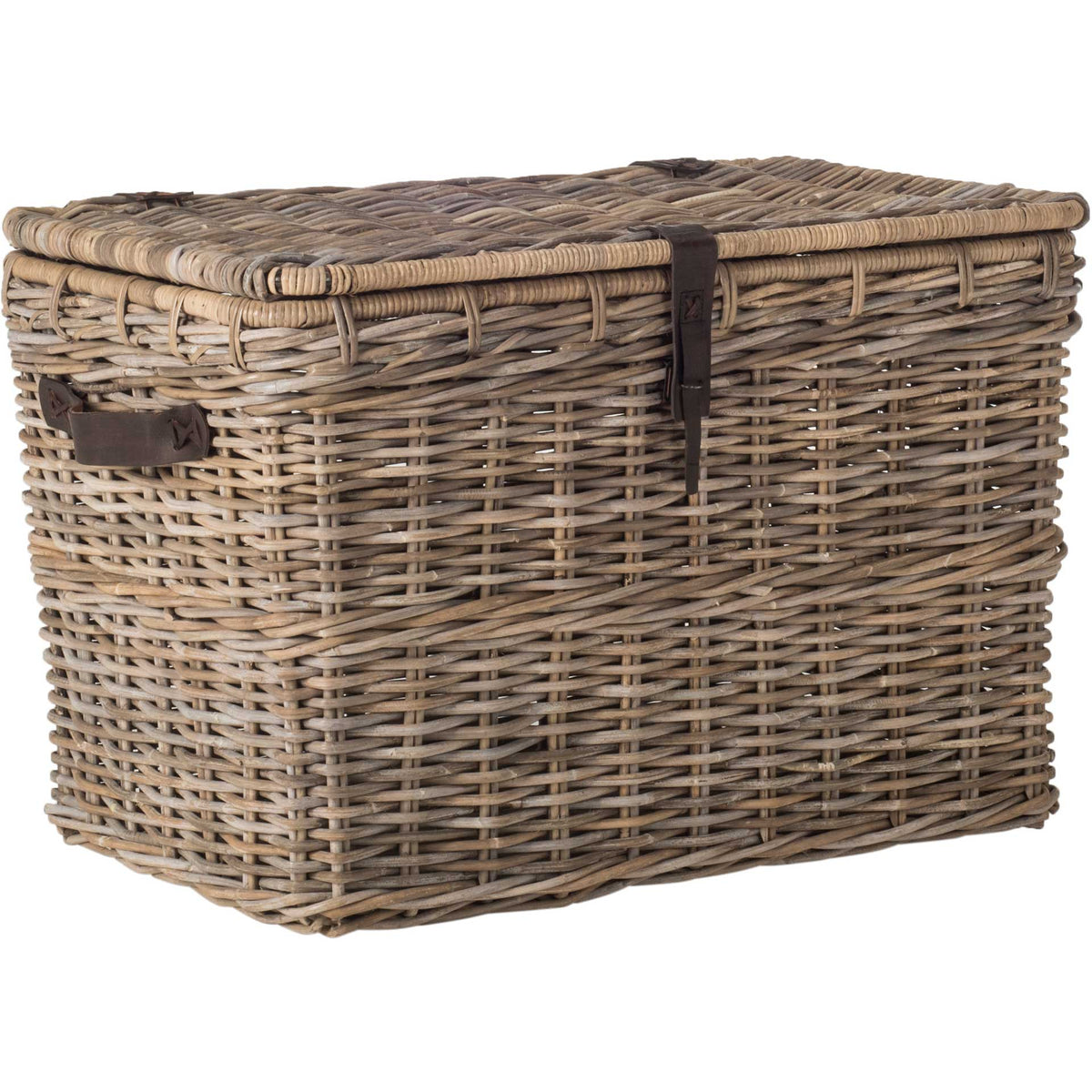 Gray kubu rattan trunk pairs a textured woven lid with dark straps and a side handle || SEA7021A || front_angle_studio