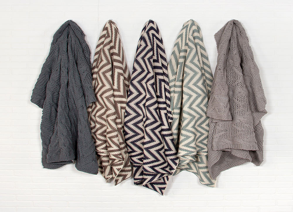 Serin Goblin Blue Throw