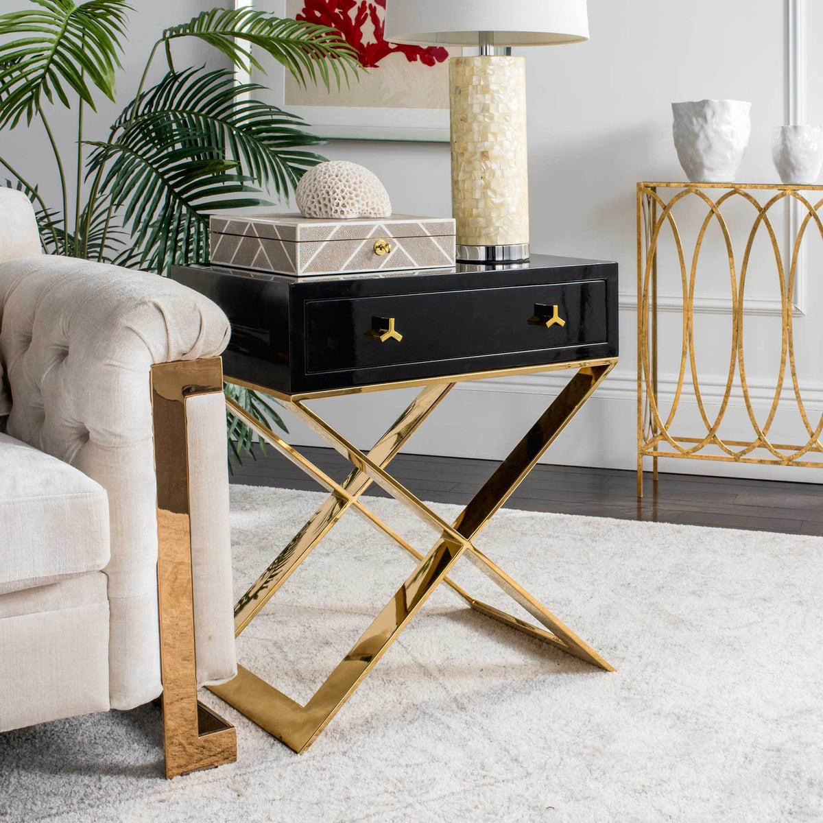Yoali Side Table Black/Gold