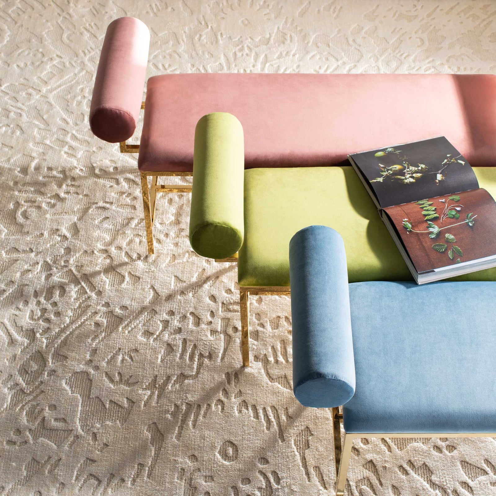 Julius Modern Bench Sky/Gold