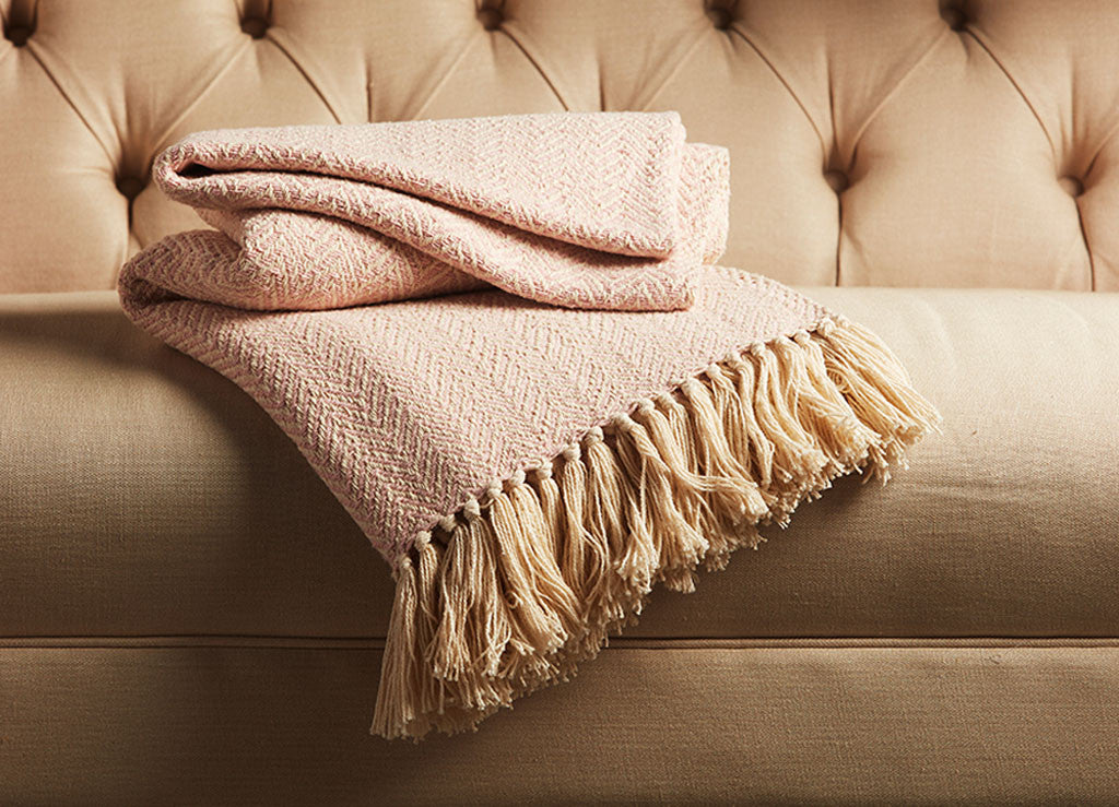 Spirit Cloud Cream/Pale Dogwood Throw