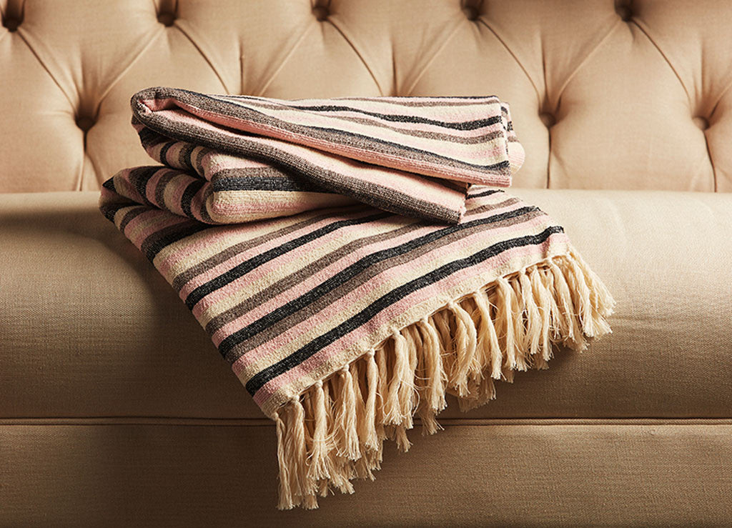 Spirit Cloud Cream/Pale Blush Throw