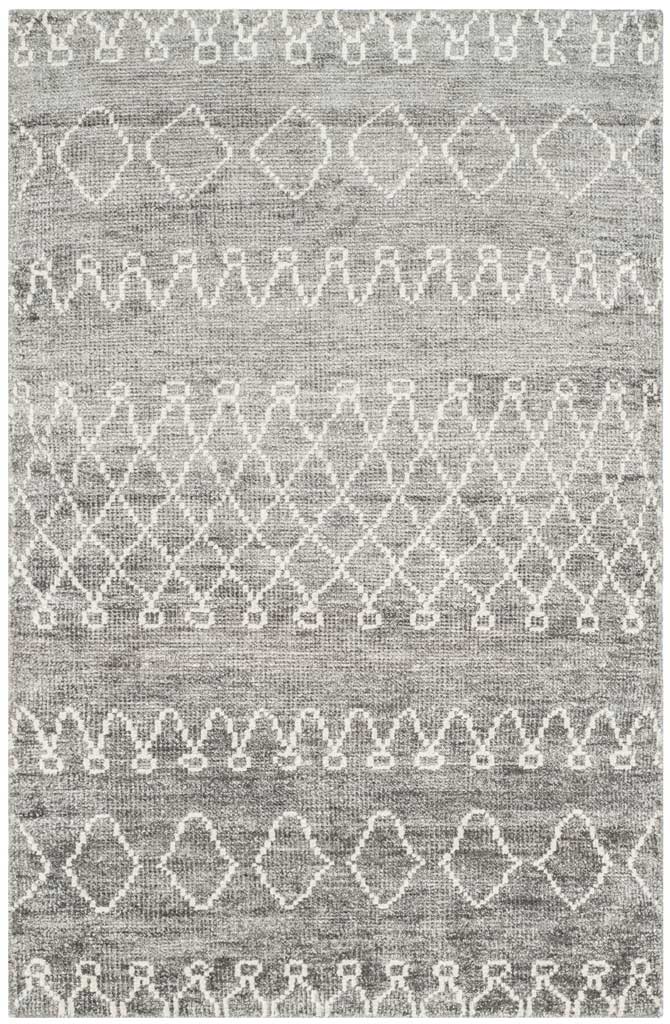 Soft gray rectangular rug with ivory latticework and decorative diamond borders