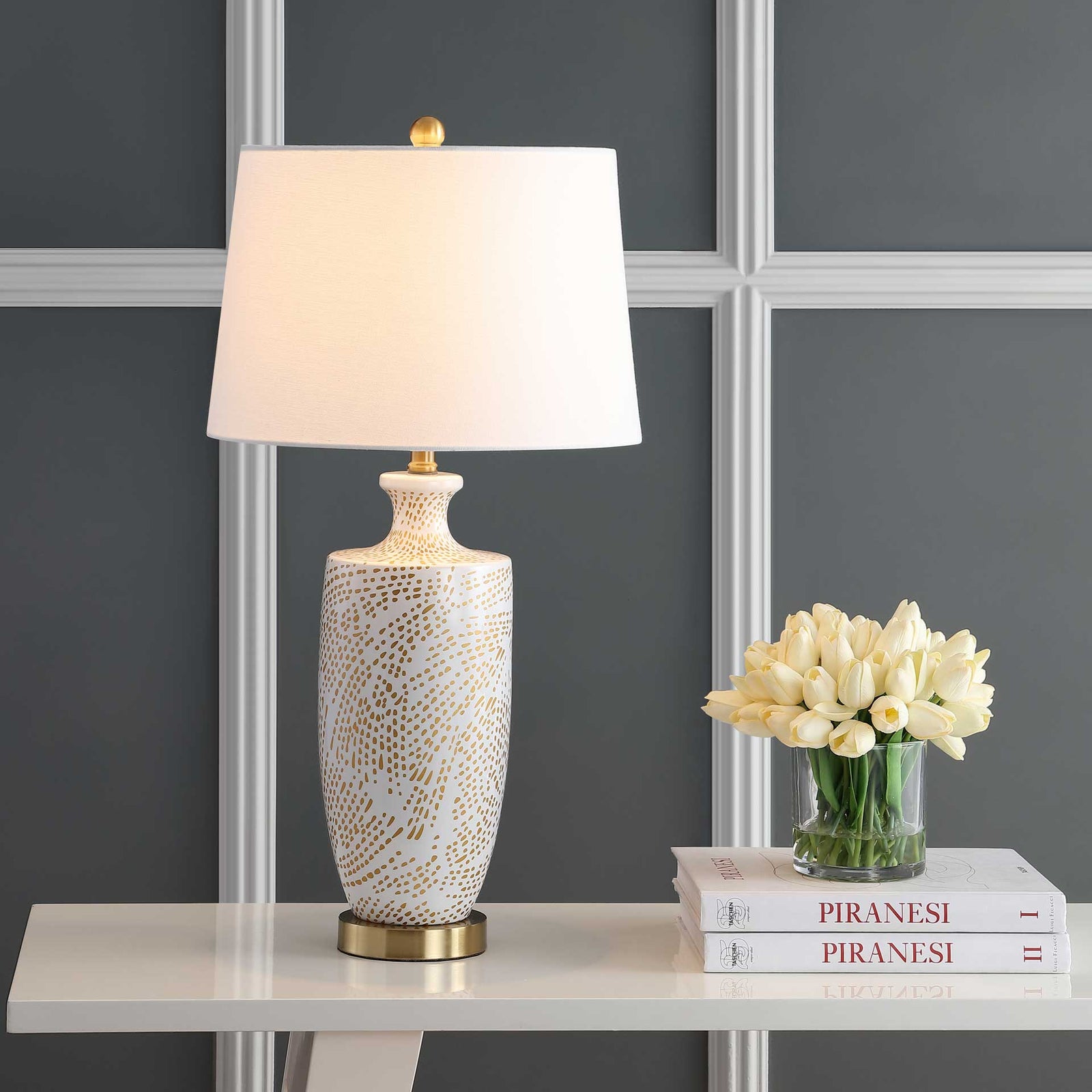 Lisa Table Lamp White/Gold