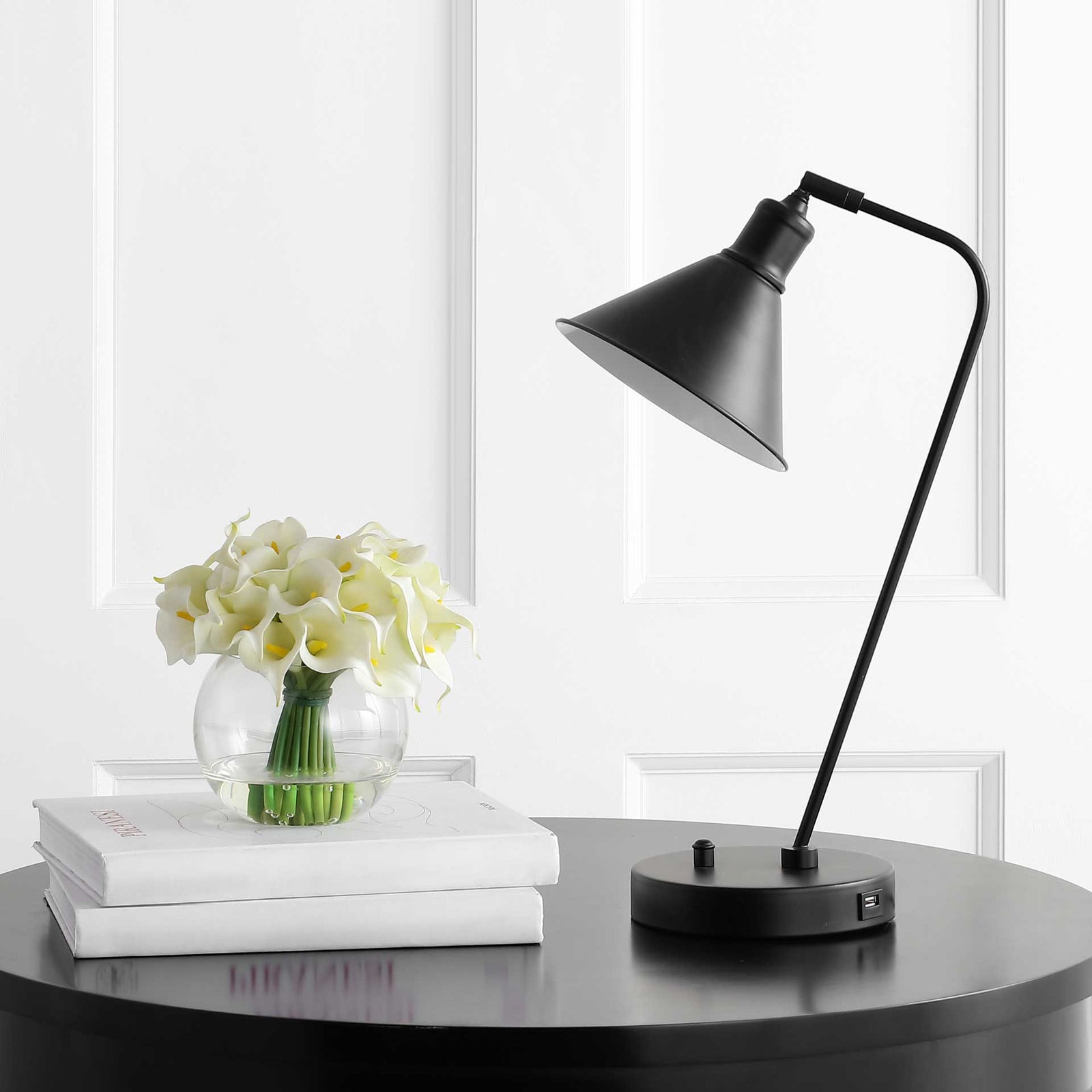 Varys Task Table Lamp Black