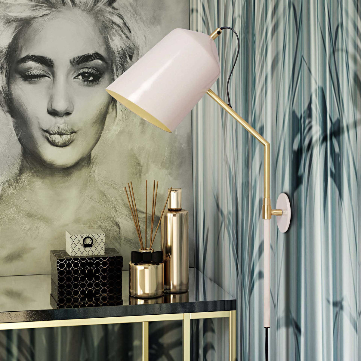 Zachary Wall Sconce Blush/Matte Brass