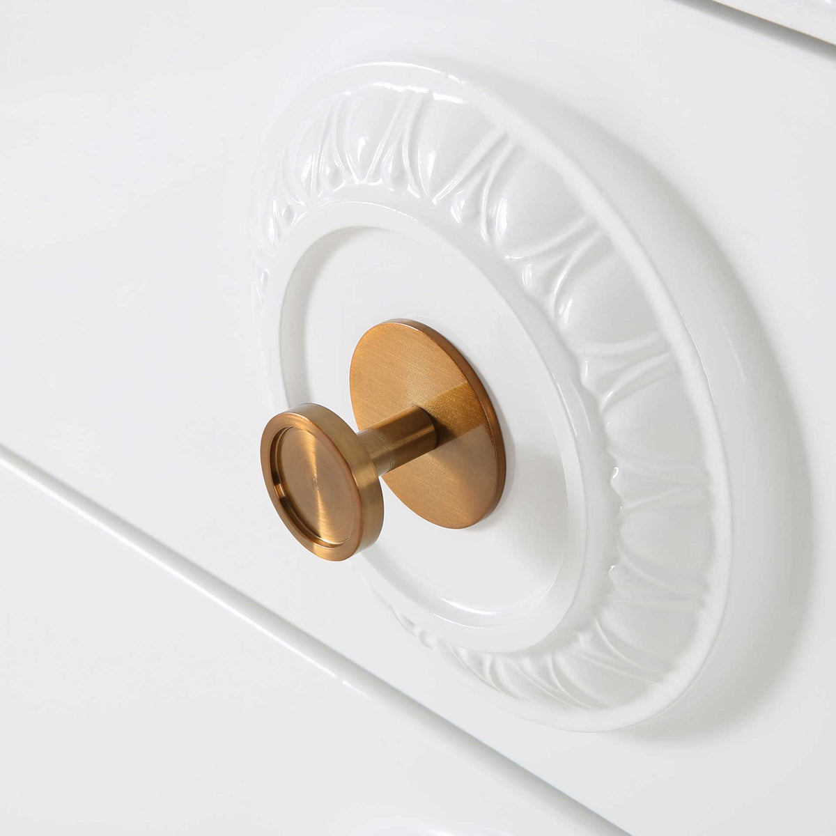 Bowie Lacquer Side Table White