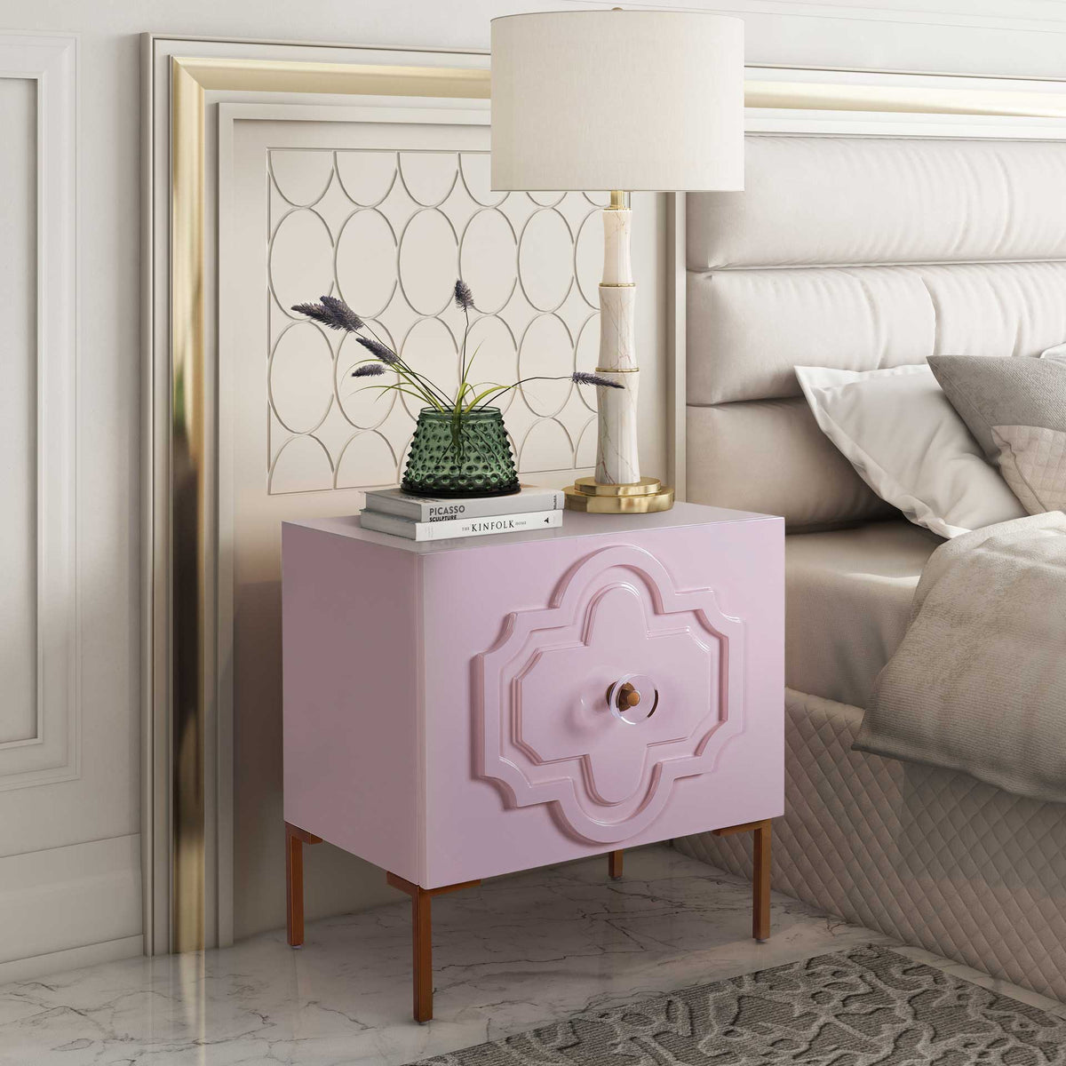 Analiz Lacquer Side Table Pink