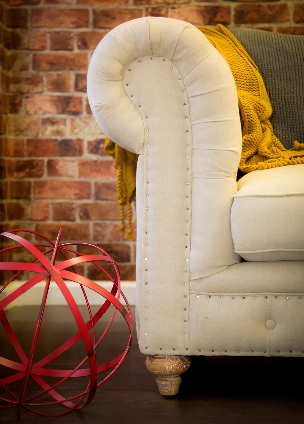 Oxby Beige Linen Sofa