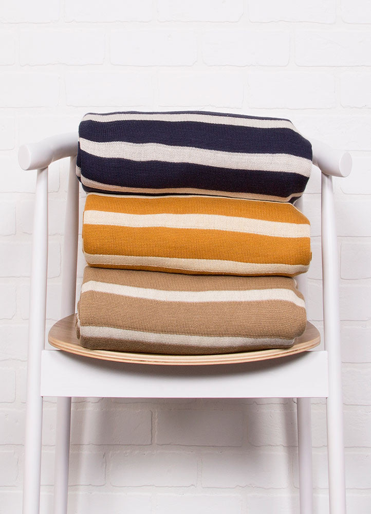 Trinity Insignia Blue/Whitecap Gray Throw