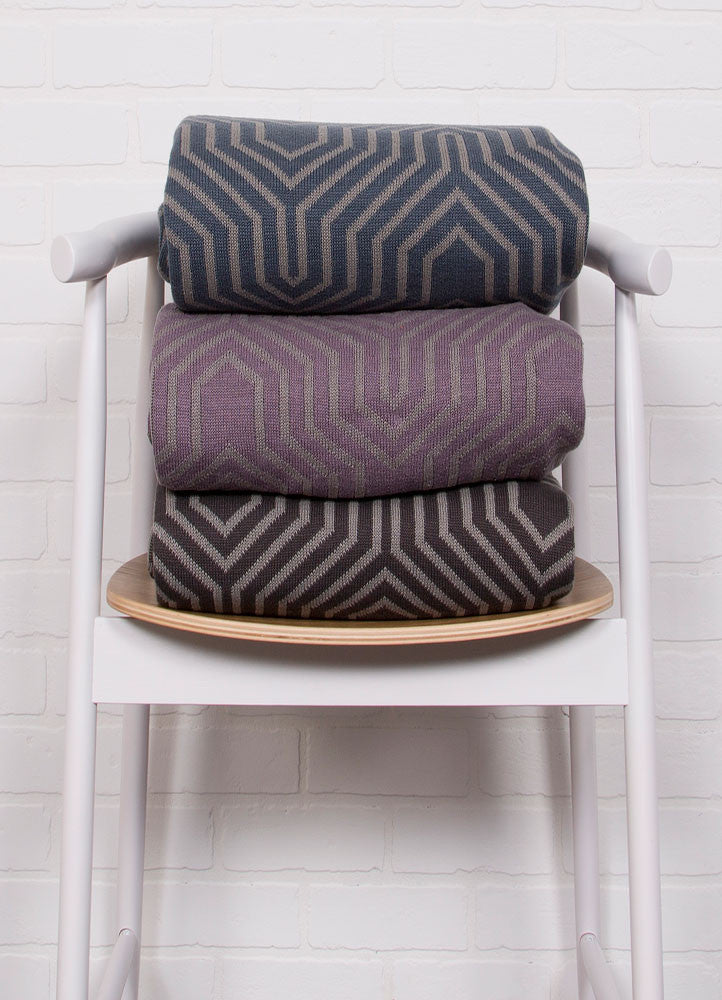 Trinity Neutral Gray/Flint Throw