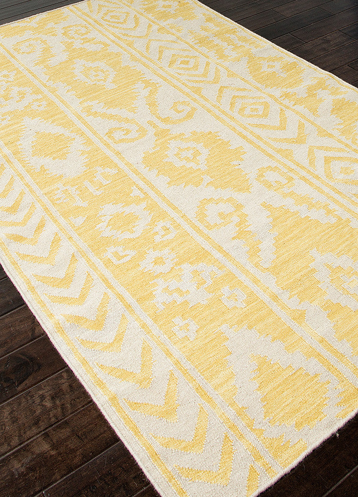 Urban Bungalow Farid White/Butter Area Rug