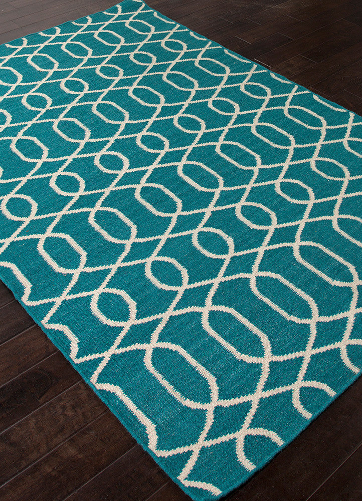 Urban Bungalow Sabrine Deep Lake/Antique White Area Rug