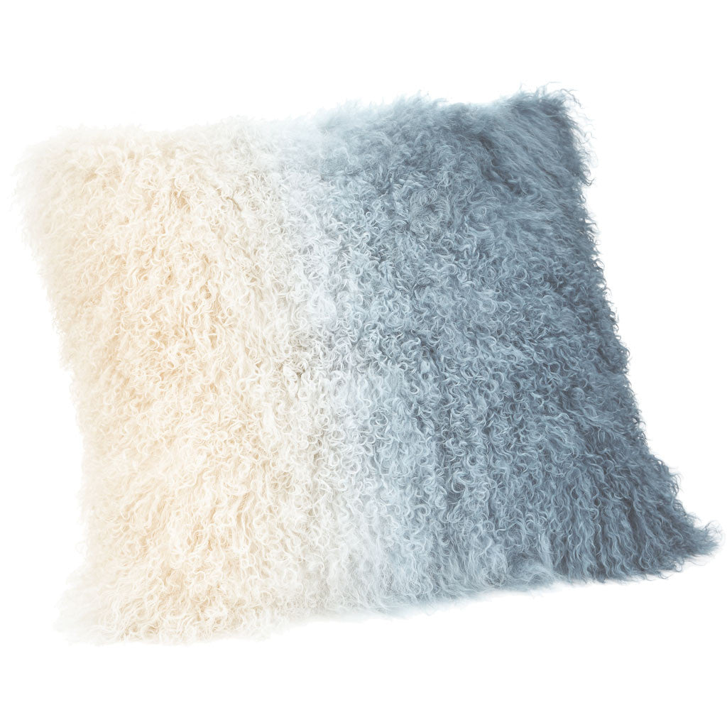 Lars Fur Pillow Light Blue Spectrum
