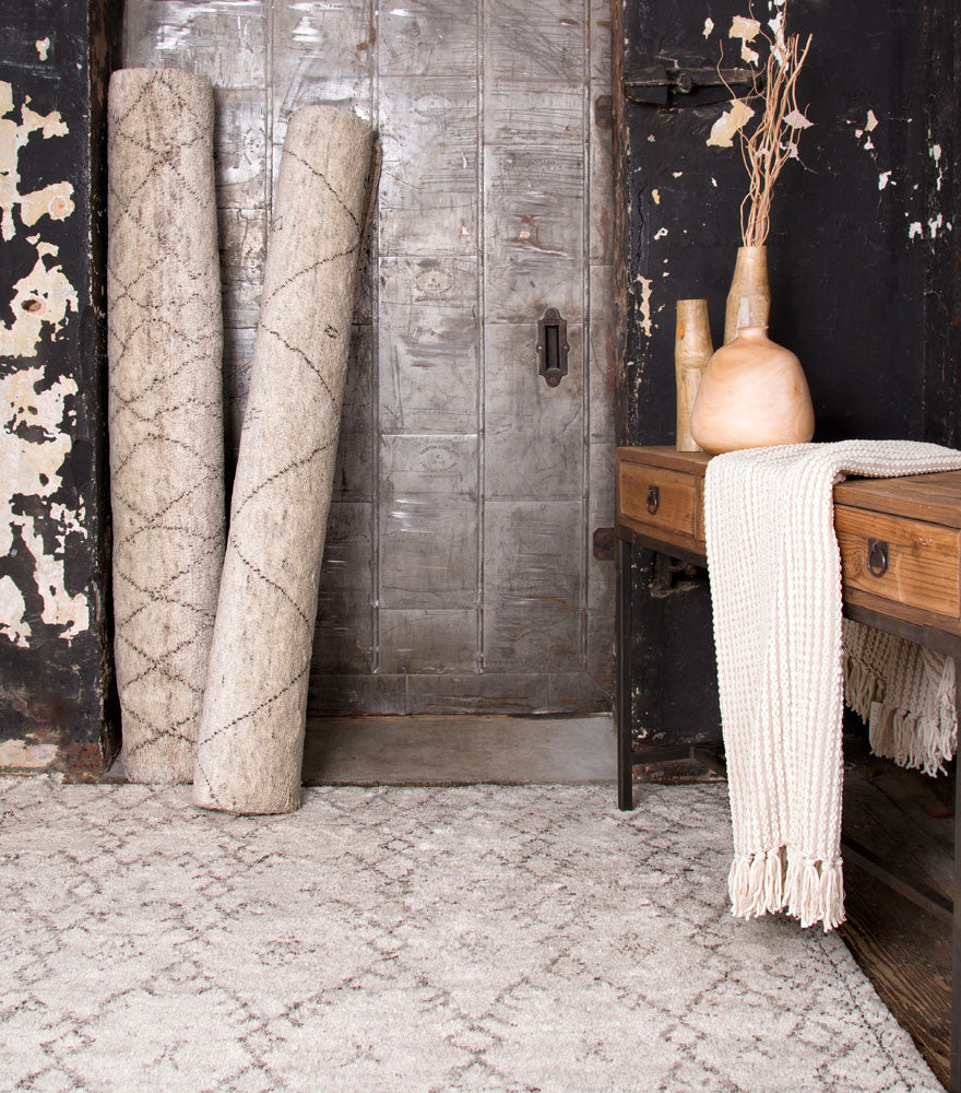 Zuri Zola Turtledove/Walnut Area Rug