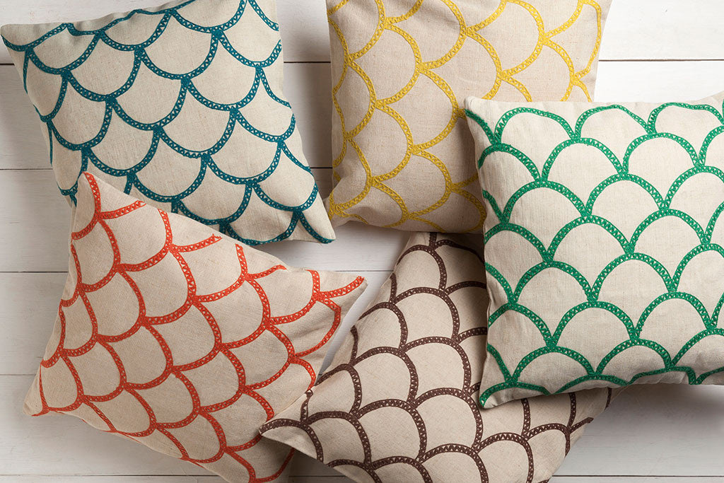 Overlapping Oval Ivory/Teal Pillow