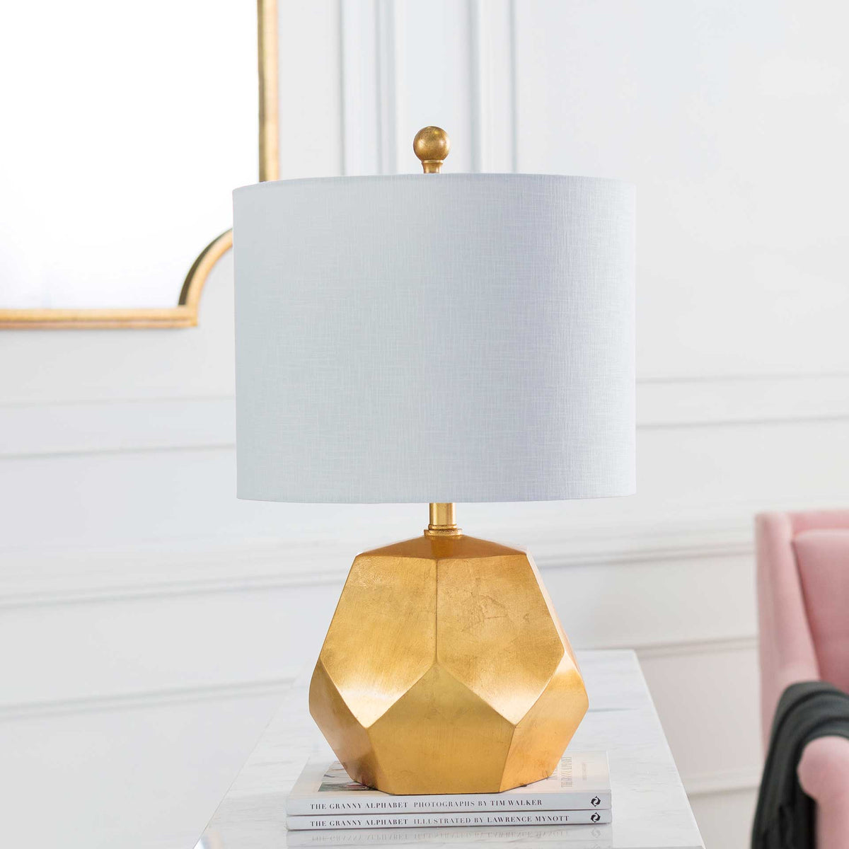 Finley Table Lamp White/Gold