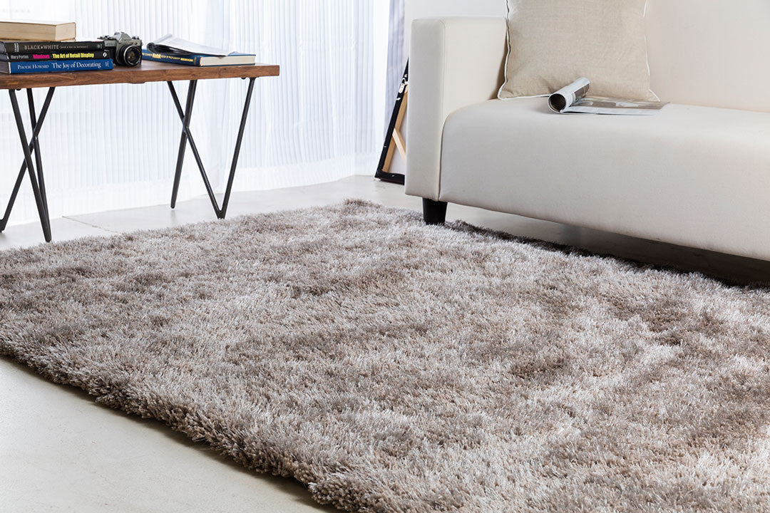 Grizzly Light Gray Area Rug