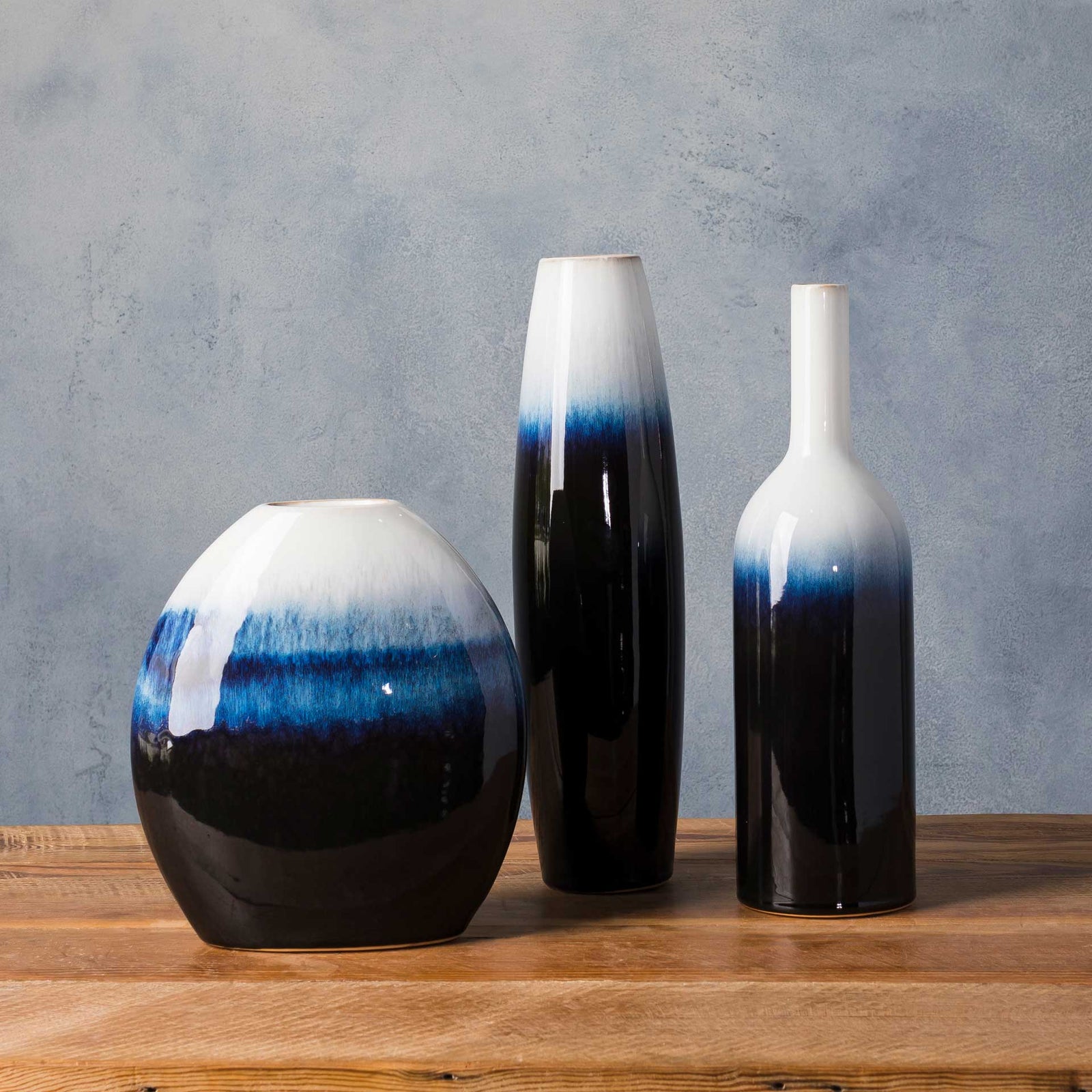 Hamza Vase Ivory/Navy