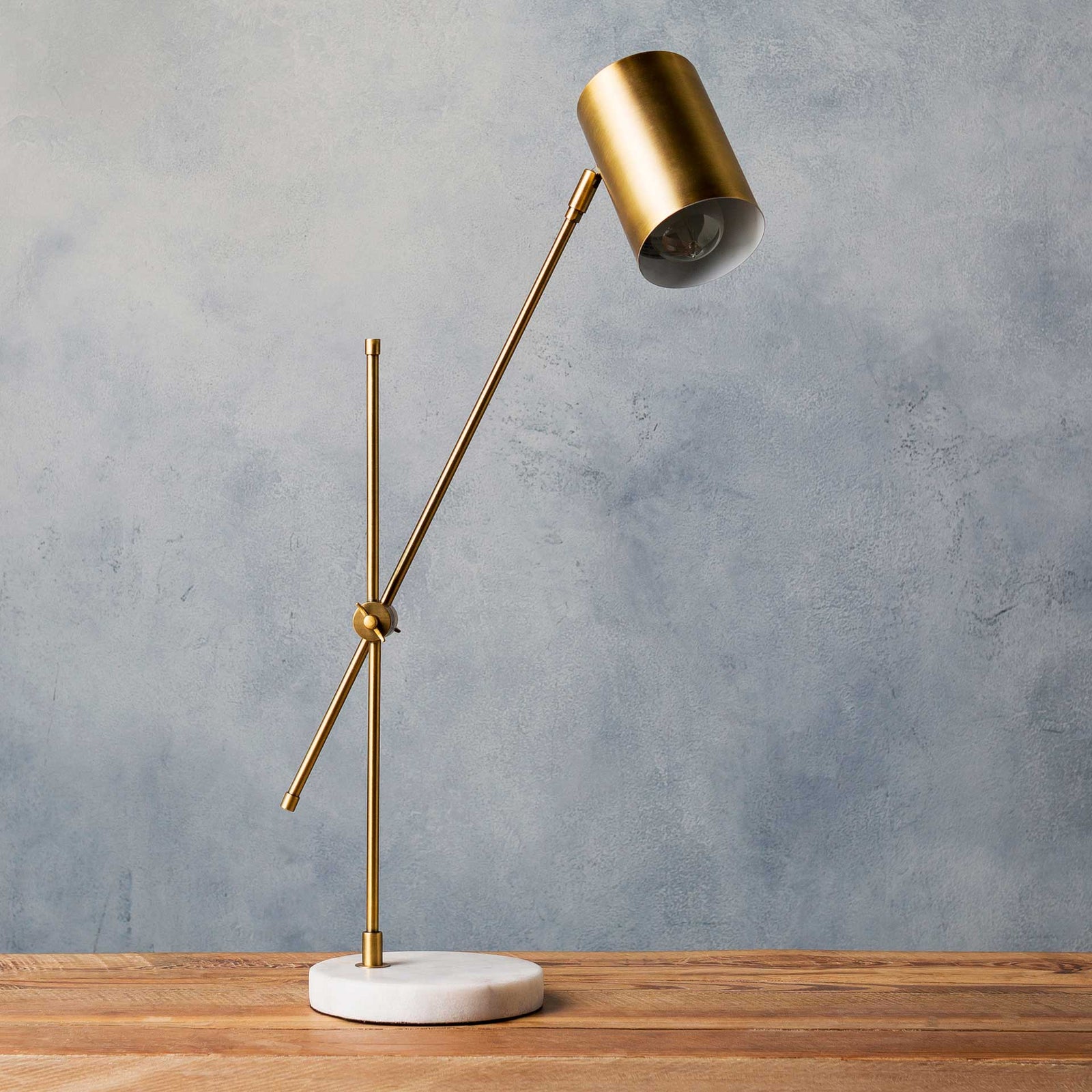Hunter Table Lamp Brass