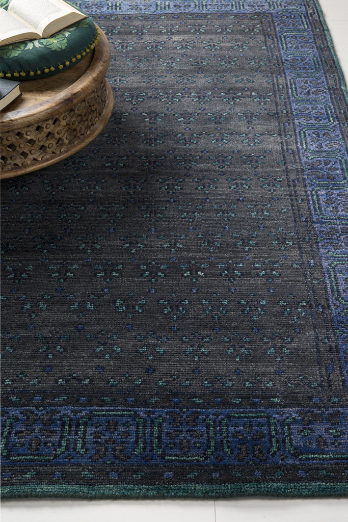 Haven Black/Navy Area Rug