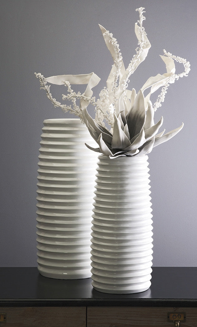 Davie Ribbed Vases (Set of 2)