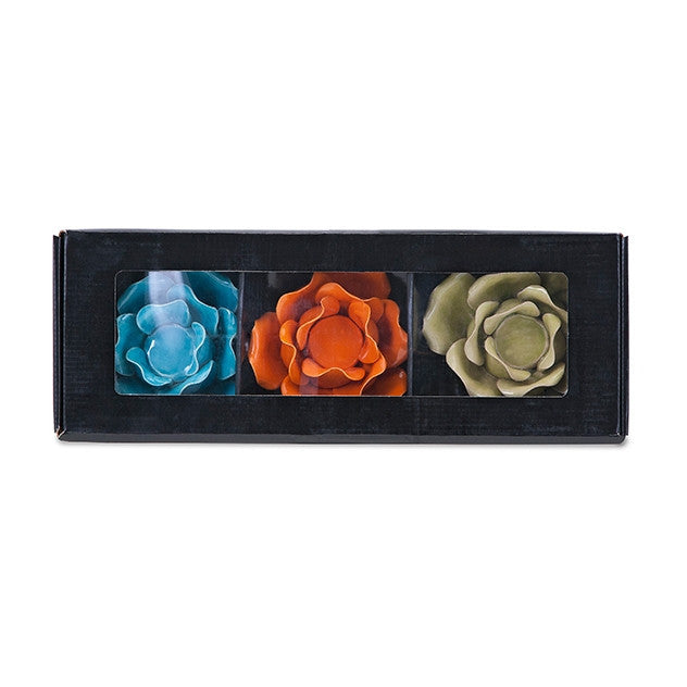 Camas Flower Candle Holders in Gift Box (Set of 3)